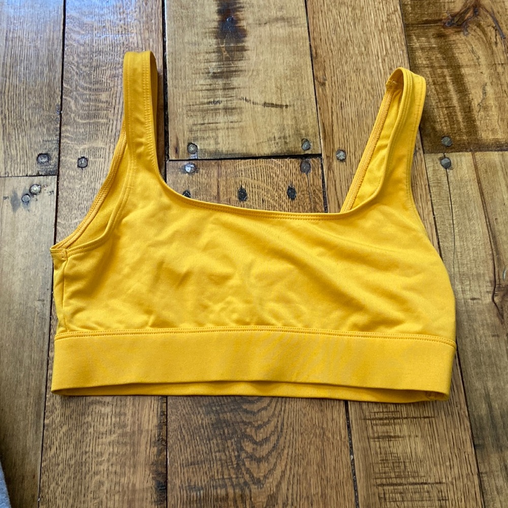 Size small